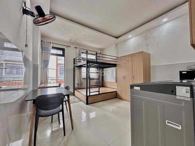 Cho thuê căn hộ rộng rãi, nuôi pet ở Lê Văn Việt, Đại Học FPT, UFM