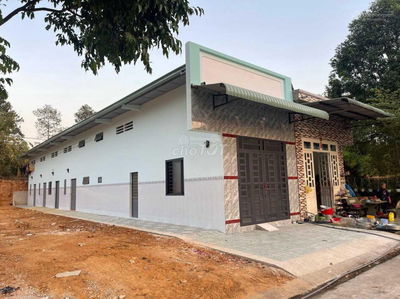 Bán căn trọ 5 phòng 1 kiot diện tích 153m2 ngay quốc lộ 22 giá 1,09 tỷ