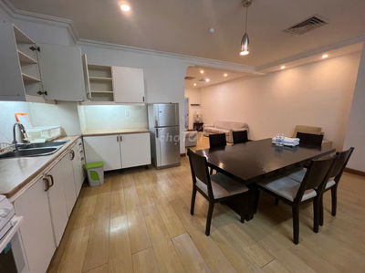 Căn hộ mới 3n1k 120m2 Triệu Việt Vương, Full đồ thang máy giá 20 triệu