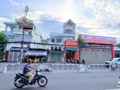 Chủ Gũi Bán Căn Nhà Mặt Tiền Lê Hồng Phong Phước Long Nha Trang