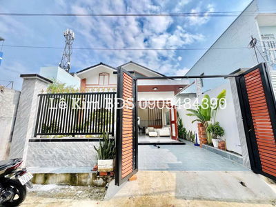 BÁN NHÀ BIỆT THỰ MÁI NGÓI