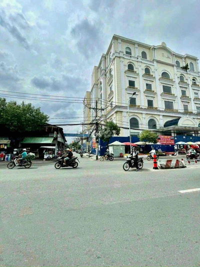 BÁN KHO XƯỞNG ĐẤT THỔ CƯ 100%~NỞ HẬU~148,8 mét vuông vức