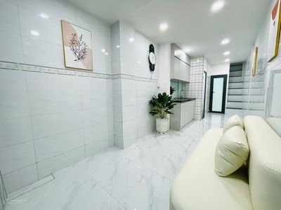 Chính chủ bán 186/34 Phan Văn Trị ~ 23m2 giá 2.79 tỷ TL