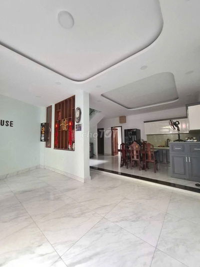 Bán nhà 4 tầng diện tích 75m2, hẻm 5m, thông CMT8, Quận 3 chỉ 14 tỷ