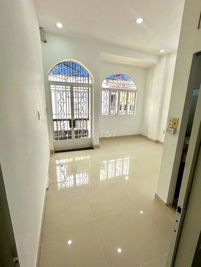 BÁN NHÀ ĐẸP–MT 4M–ÂU DƯƠNG LÂN–TRUNG TÂM QUẬN 8 GIÁ TỐT– GIÁP QUẬN 1,7