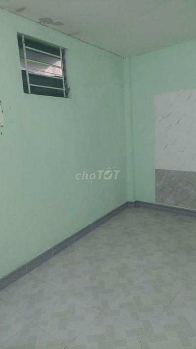 Còn 1 phòng tróng cho thuê