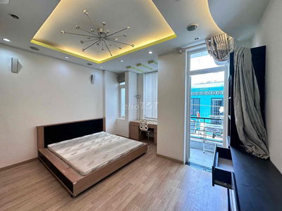 Balcony 1PN Hơn 35m2 Gần Khu Ẩm Thực Phan Xích Long - Quận Bình Thạnh
