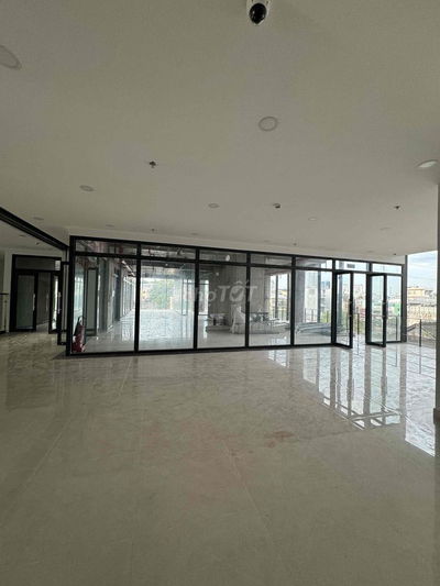 CHO THUÊ TTTM SHOPHOUSE CHỈ 17$/M2 D-HOMME HỒNG BÀNG QUẬN 6