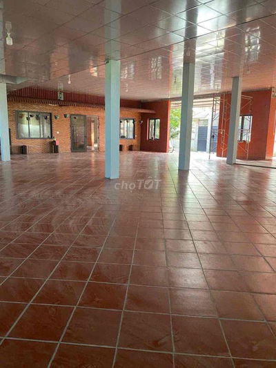 CHO THUÊ KHO 600m2 CHỈ 35TRIỆU QL22 HÓC MÔN GIÁP QL1 CÓ PCCC