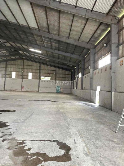 CHO THUÊ XƯỞNG THẠNH XUÂN.DT 1200M/60TR