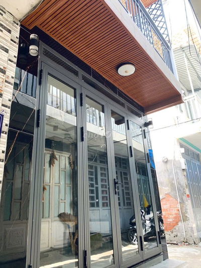 Tôi bán nhà 46 m2, 1trệt.1 lầu, Sát hẽm ôtô, Tuyệt đẹp, Quận 7