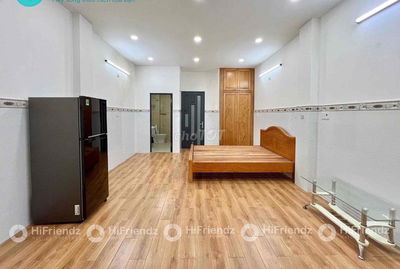 CHO THUÊ CĂN HỘ FULL NỘI THẤT NHÀ MỚI CHỈ TÍNH ĐIỆN NƯỚC FREE CÒN LẠI