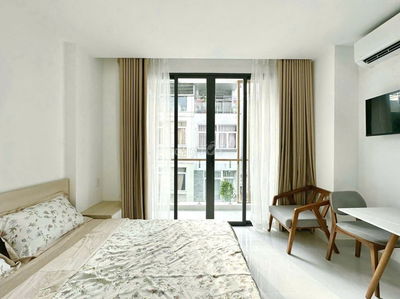 Cho thuê Phòng 35m2 Full NT Ban công Gần Q1, Q3 tại Cù Lao, Phú Nhuận