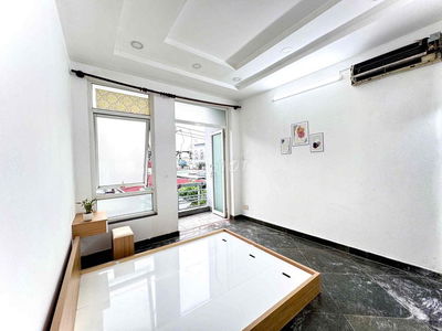 CHO THUÊ 1PN TÁCH BẾP BAN CÔNG FULL NT MỚI TINH GẦN SÂN GOLF TÂN SƠN