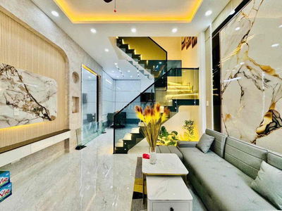 BÁN NHÀ NHỈNH 5 TỶ- NHÀ 3 TẦNG- GẦN EMART GÒ VẤP