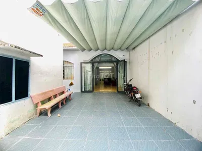 Cho thuê nhà truc chinh hẻm kinh doanh