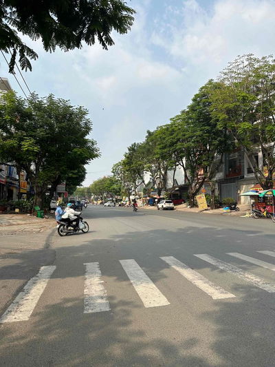Bán nhanh đất đối diện trường đại học văn lang 5x16 phường 13 quận bt