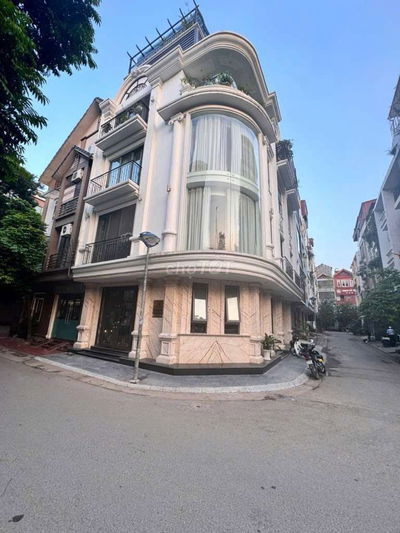 SIÊU PHẨM LÔ GÓC - KĐT VĂN QUÁN  -FULL NỘI THẤT - THANG MÁY NHẬP