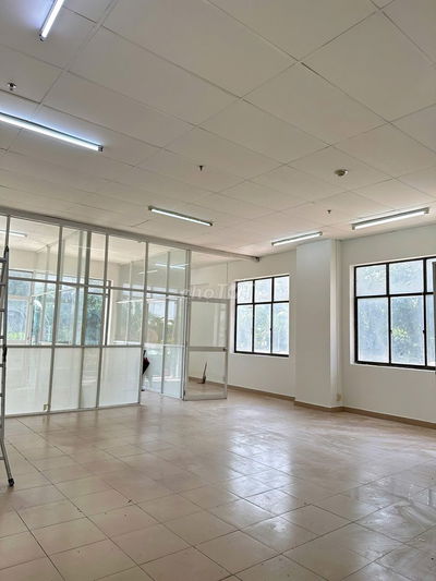 CHo thuê mặt bằng kinh doanh văn phòng, kho hàng, shop buôn bán ....