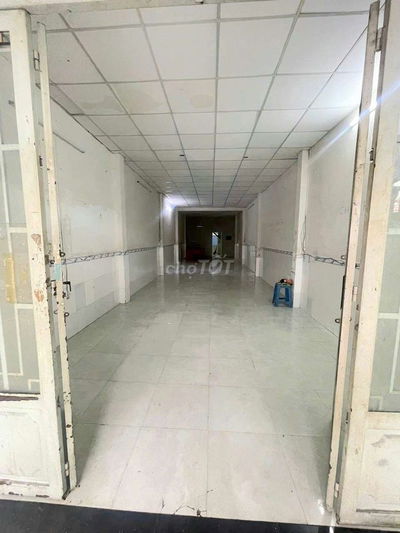 CHO THUÊ NHÀ HẺM NHỰA 8M THÔNG ĐƯỜNG THOẠI NGỌC HẦU