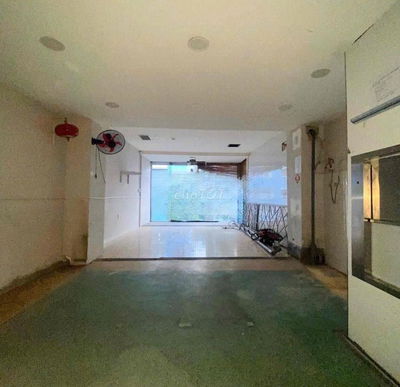 NHÀ NGUYÊN CĂN ĐƯỜNG NGUYỄN CHÍ THANH, QUẬN 10 ,TRỆT 3 LẦU