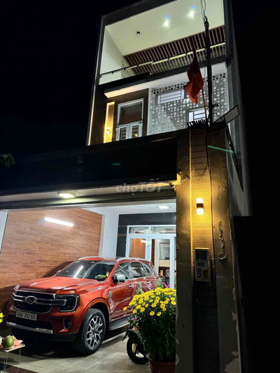 NHÀ 1 TRỆT 2 LẦU HẺM BÁCH HOÁ XANH CHỢ TRẢNG DÀI THUỘC KP3.(3,55tỷ) —