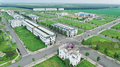 Cần bán 1 lô đất nền sổ đỏ sang tên cá nhân, trục chính DA Century,bán lỗ so thời điểm mua vào 2021