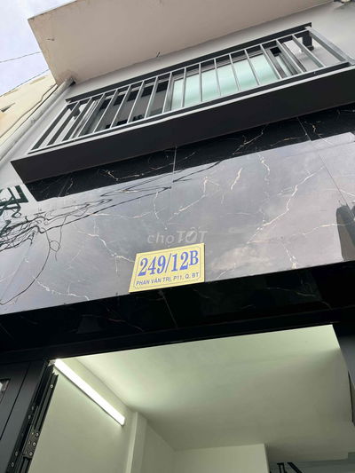 NHÀ 2 LẦU PHAN VĂN TRỊ  BÌNH THẠNH