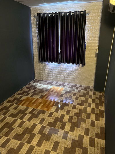 cho thuê nhà xvnt, p21, 2.8m x 14m, có 1 lửng.