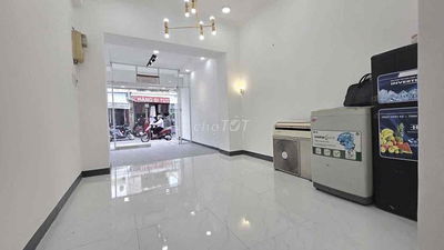 🔥🔥Cho Thuê Nhà Nguyên Căn 3PN,Mặt Tiền, Bùi Thị Xuân, Tân Bình