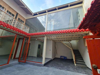 Cho thuê nhà Đẹp, rộng rãi - DT 10 × 13m, 1 trệt 1 lầu