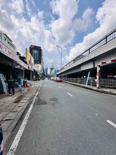 Mặt tiền Calmette Quận 1 ,kinh doanh sầm uất