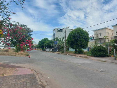 THIỆN CHÍ BÁN CHDV 4 TẦNG 110M2- VÕ VĂN HÁT- CHỈ 8.6TỶ