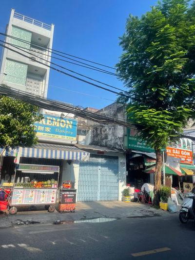Nhà mặt tiền ( chính chủ ) đường Lạc Long Quân , phường 10 , quận 11 .