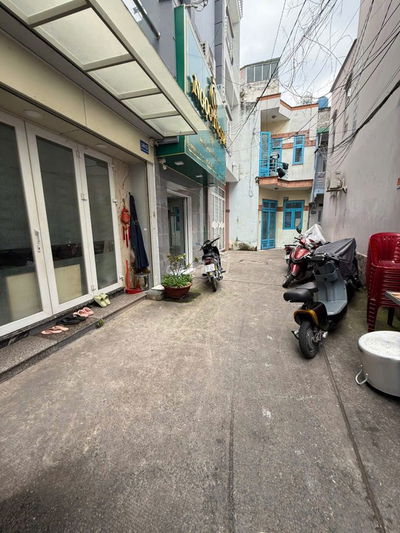 Cần tiền bán gấp nhà hxh 2 mặt 54m