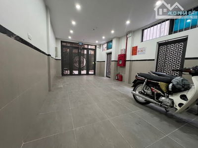 TÔI CHÍNH CHỦ CẦN BÁN CCMN TẠI XUÂN PHƯƠNG 50M- 8T  12P GIÁ 10.8 TỶ