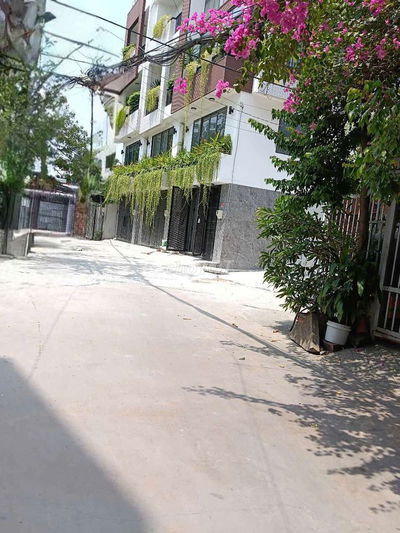 BÁN LÔ ĐẤT CỰC ĐẸP HÀ HUY GIÁP-Q12- 5,5 x 16- HXH- NHỈNH 2 TỶ 7
