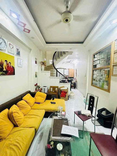 Chính chủ bán nhà Hoàng Quốc Việt dt : 36x 5t giá 6.5 tỷ