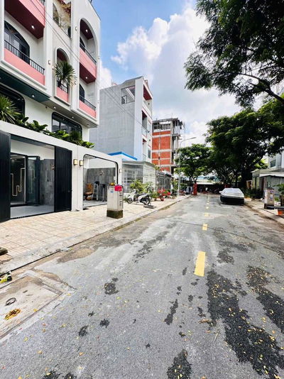 CHỦ CẦN BÁN NHÀ MTĐ12 m -5TẦNG ,Đ VõTT,AN,PHÚ ĐÔNG,Q12,DT72 M GIÁ 7, T