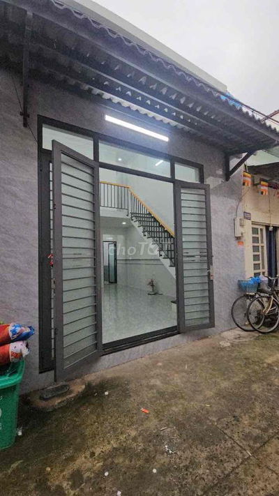 nhà 1/ hiệp thành 13.DT:4.7m x10m đúc lững(2pn)