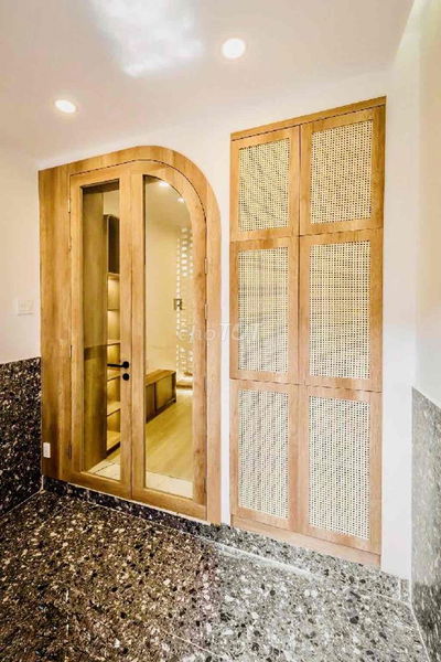 SIÊU PHẨM VIP- NHÀ MỚI 2 TẦNG - HXH THÔNG – GẦN ĐH MARKETING  - Q7