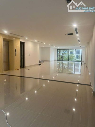 MẶT PHỐ ĐẲNG CẤP XÃ ĐÀN Đống Đa 147m2 9 tầng mt 6.4m