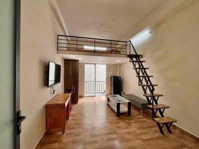 DUPLEX 7X SIU TO – MÁY GIẶT RIÊNG BAN CÔNG 4 BẠN THOẢI MÁI GẦN UEF, SP