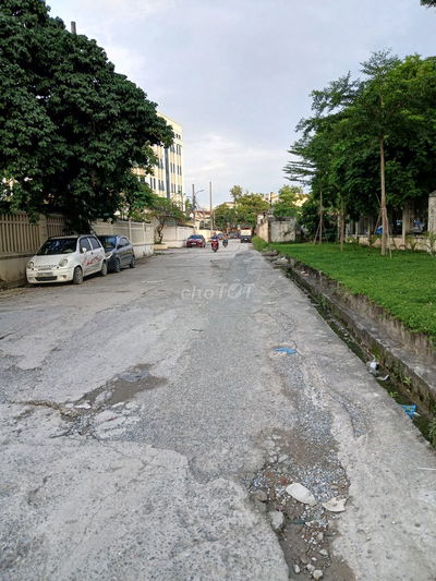 BÁN NHÀ CẤP BỐN TRONG NGÕ TÂY TỰU 58M2