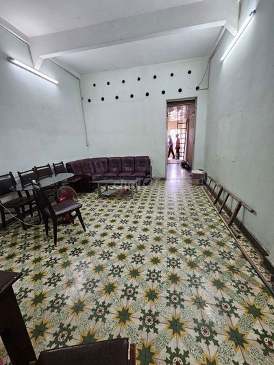 CĂN HỘ 100M2-MẶT TIỀN TRẦN HƯNG ĐẠO Q5(NGÔ QUYỀN)