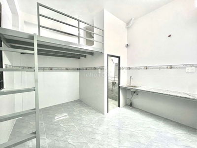 CÒN 3 PHÒNG CUỐI CĂN HỘ CHƯA BÓC SAEL - MỚI TÍNH 100% - CỬA SỔ TRỜI -.