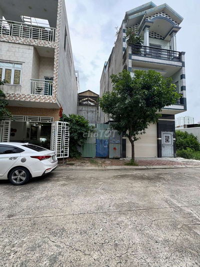 Đất đẹp kdc Sóng Thần B liền kề Vincom550 Dĩ An