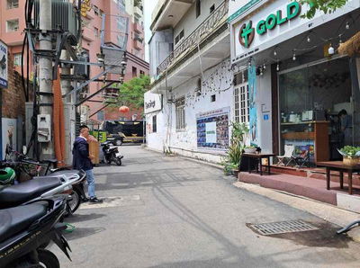 Gia đình bán nhà phố TẠ QUANG BỬU - BẠCH MAI 2 Thoáng ngõ ôTô 4Tầng