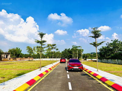 2tỷ3/100m2 full thổ cư sổ đỏ, mặt tiền 6-9m tại CNC Hoà Lạc,gần chợ,QL21,trung tâm Phú Cát hàng F0