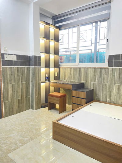 Phòng mới 100% Full NT 35m2 Cửa sổ thoáng Nguyễn Công Hoan gần Q1, Q3